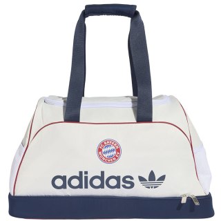 Torba adidas Oryginals FC Bayern KT3411 biały Adidas Originals