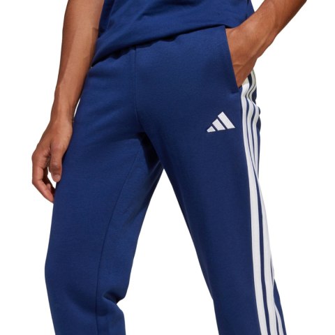 Spodnie dla dzieci adidas Essentials niebieskie JY0603 140cm Adidas
