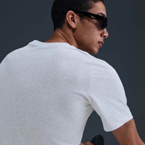 T-Shirt Nike Sportswear Club AR4997-051 szary L Nike